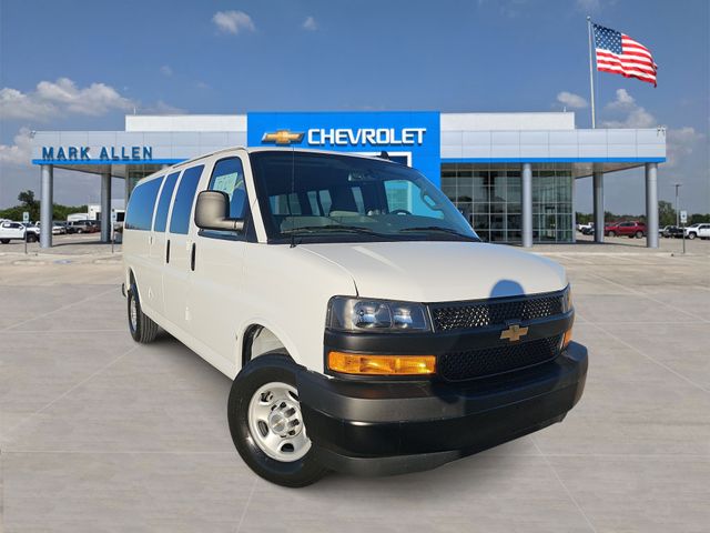 2025 Chevrolet Express 3500 LS Extended RWD