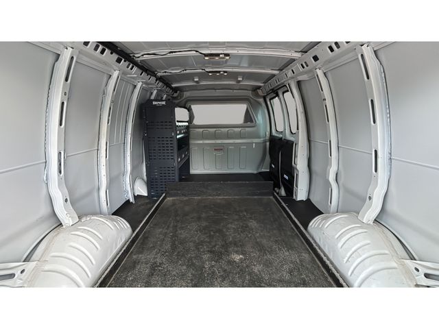 Used 2022 White Chevrolet Work Van image 38