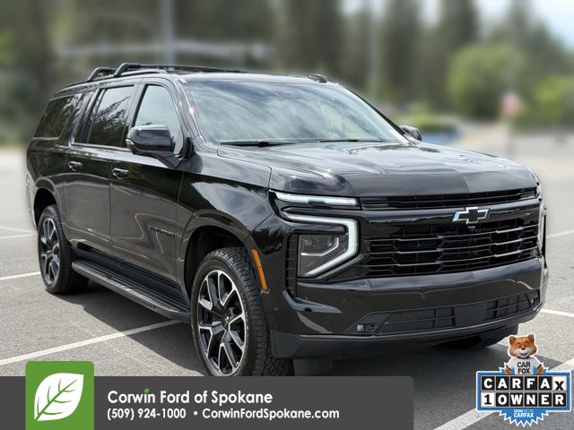 Black 2025 Chevrolet Suburban RST 4WD SUV / Crossover Four-Wheel Drive