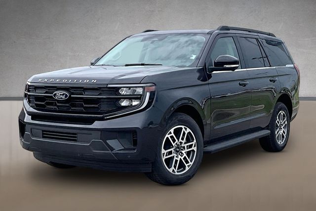 Dark Matter Gray Metallic 2026 Ford Expedition SUV / Crossover Four-Wheel Drive Automatic