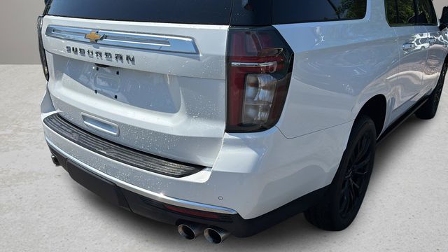 Used 2024 Beige Chevrolet High Country image 35