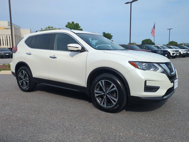 Pearl White 2019 Nissan Rogue SUV / Crossover Front-Wheel Drive Continuously Variable Transmission
