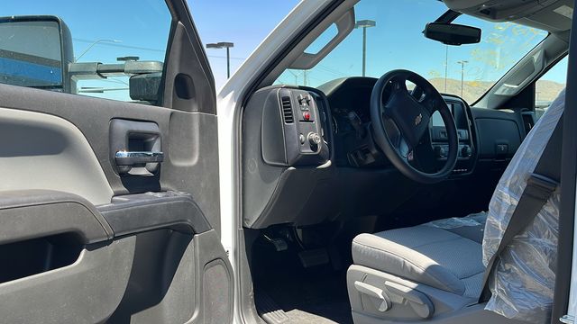 2023 Chevrolet Silverado 5500HD Work Truck 26