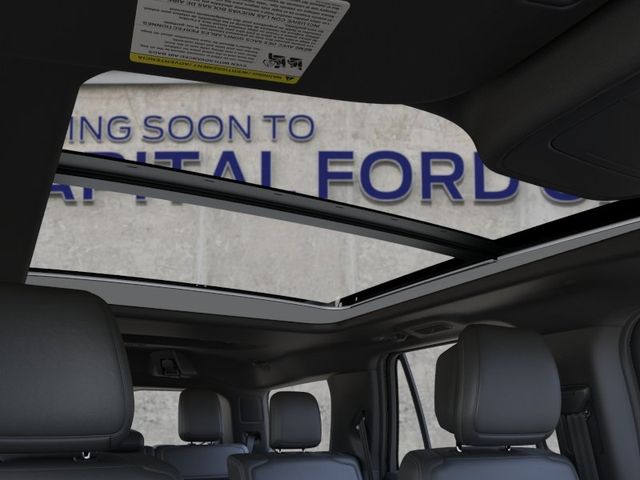 New 2026 White Ford Platinum image 22