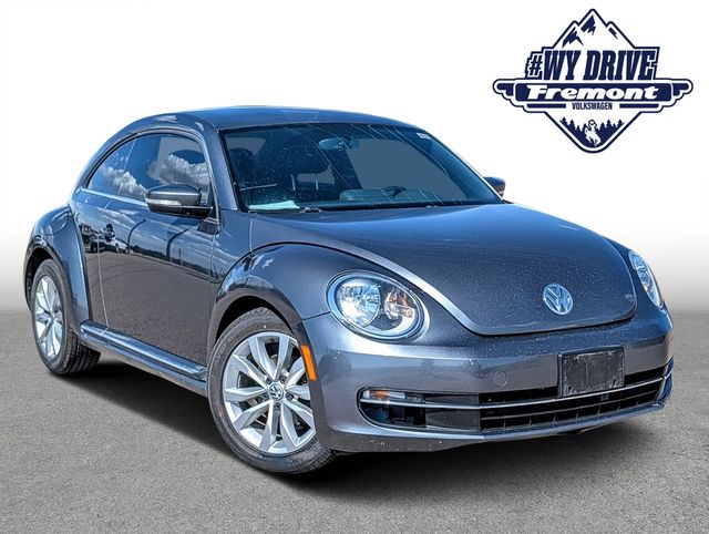 Platinum Gray Metallic 2013 Volkswagen Beetle Hatchback Front-Wheel Drive 6-Speed Dual Clutch