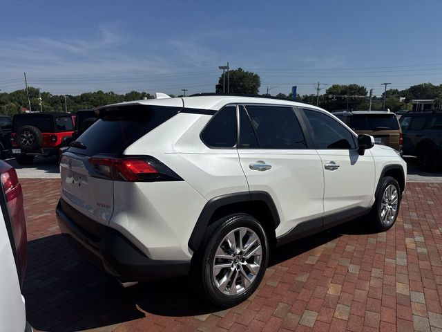 Used 2020 Toyota RAV4 SUV