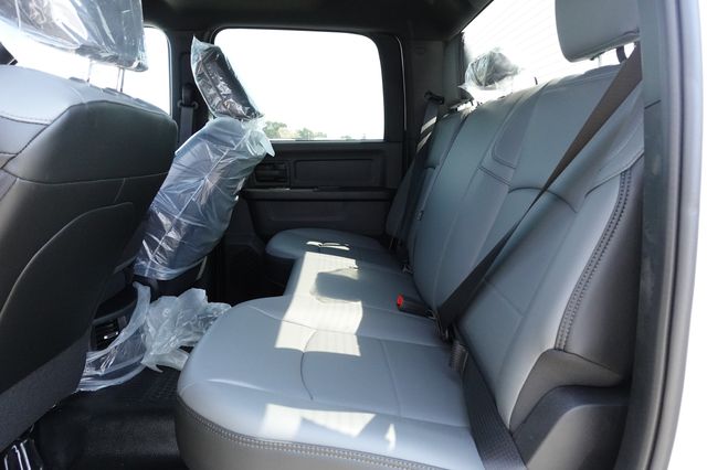 2500 Crew Cab Tradesman