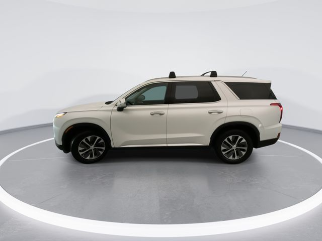 Used 2022 White Hyundai SEL image 9
