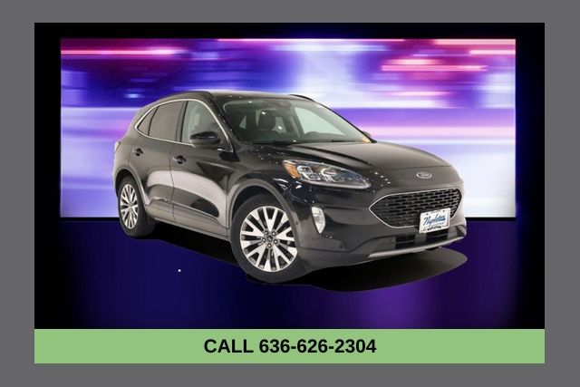 2021 Ford Escape Hybrid Titanium FWD