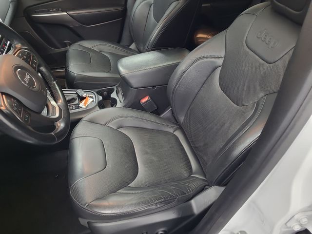 2020 – Jeep – Cherokee