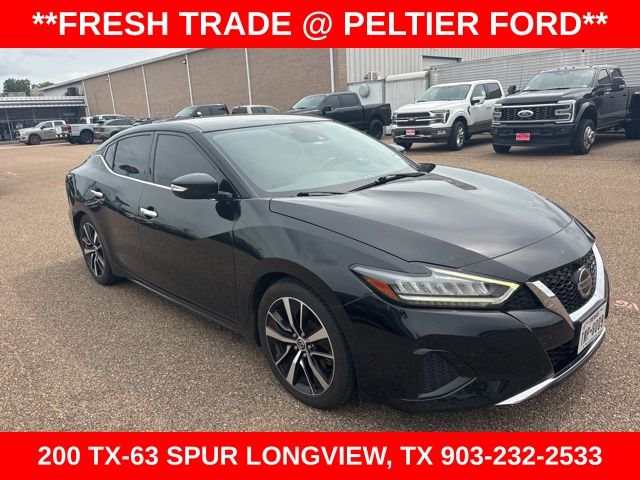 Super Black 2022 Nissan Maxima SV FWD Sedan Front-Wheel Drive Continuously Variable Transmission