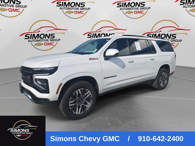 White (Iridescent Pearl Tricoat) 2025 Chevrolet Suburban SUV / Crossover Four-Wheel Drive