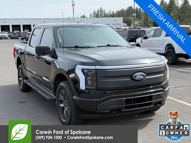 Agate Black Metallic 2024 Ford F-150 Lightning Pickup Truck All-Wheel Drive Automatic