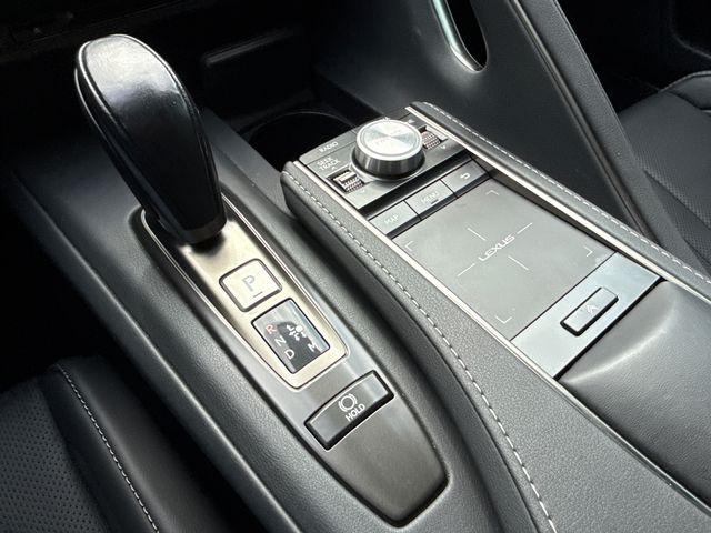 Used 2021 Silver Lexus 500 image 27