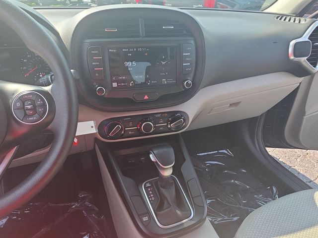 Used 2022 Black Kia LX image 21