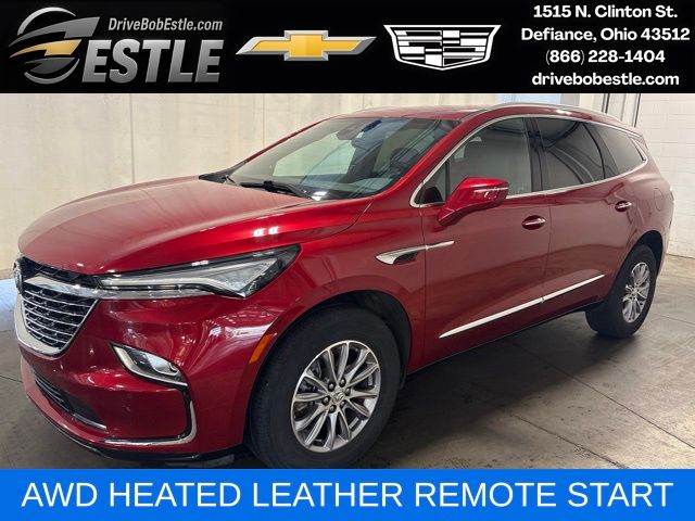  2023 Buick Enclave Essence AWD   