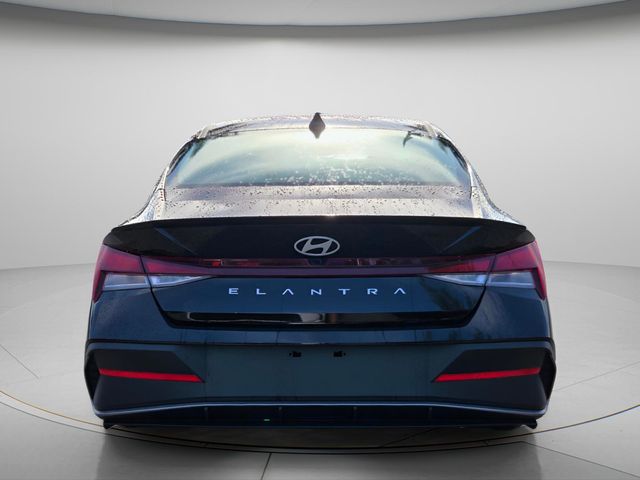 2026 Hyundai Elantra - $24,287
