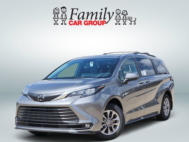 Heavy Metal 2026 Toyota Sienna Minivan Front-Wheel Drive Continuously Variable Transmission