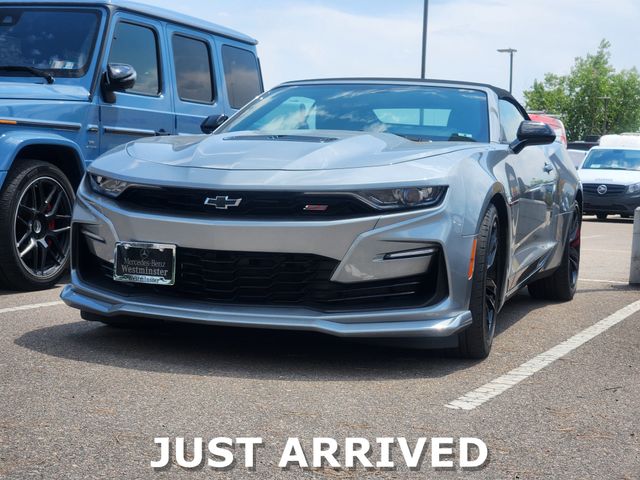 Sharkskin Metallic 2023 Chevrolet Camaro Convertible Rear-Wheel Drive Automatic