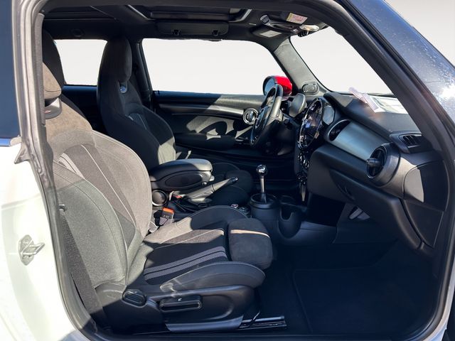 Used 2022  MINI Signature image 15