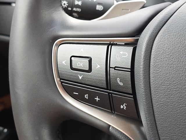 2025 Lexus ES 350:46335A1