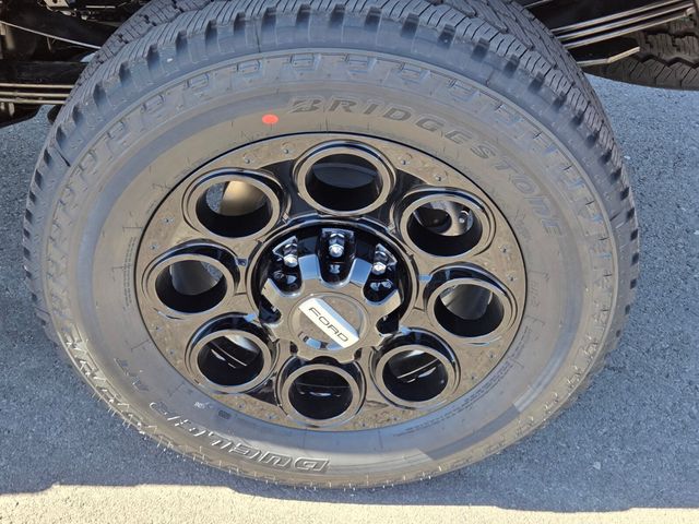 New 2026 Ford Super Duty F-350 Crew Cab 8' Box XLT