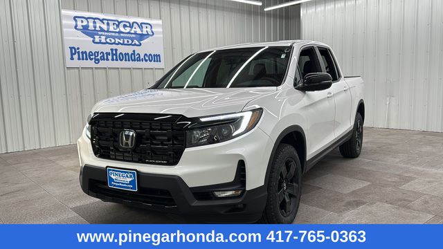 Platinum White Pearl 2026 Honda Ridgeline Black Edition AWD Pickup Truck All-Wheel Drive 9-Speed Automatic