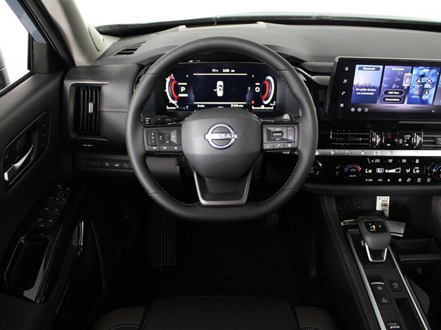 2026 Nissan Pathfinder Platinum - Photo 16