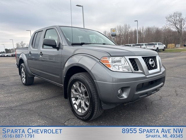 Gray (Gun Metallic) 2020 Nissan Frontier SV Crew Cab 4WD Pickup Truck Four-Wheel Drive 9-Speed Automatic