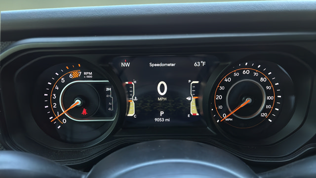 Used 2024 White Jeep Rubicon image 15