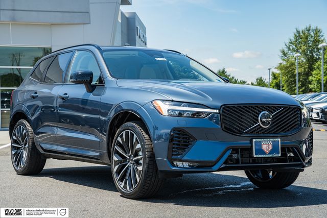 2026 Volvo XC60 B5 Ultra