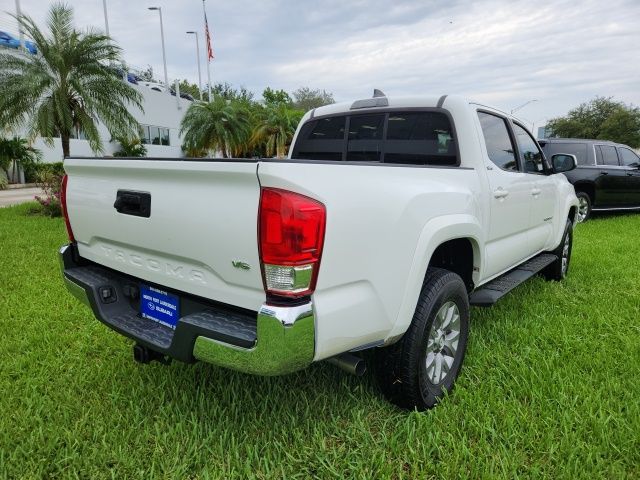 2017 Toyota Tacoma SR5 8