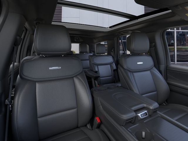New 2026 White Ford Platinum image 10