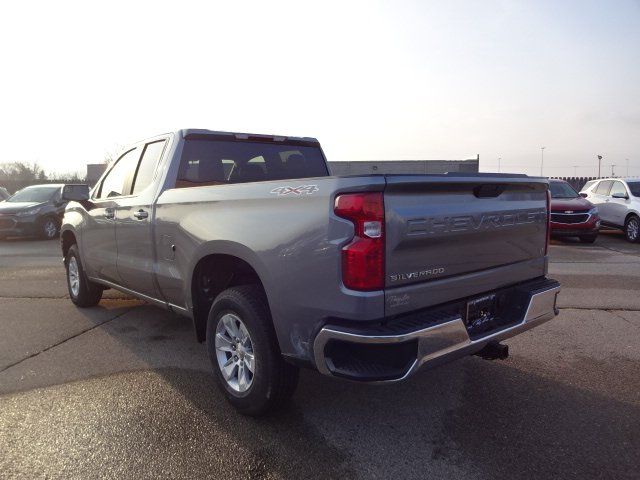 2019 Chevrolet Silverado 1500 LT 3