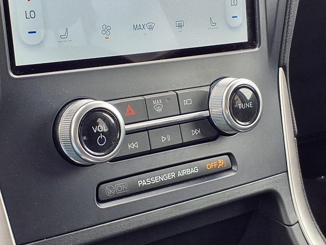 2023 Ford Edge - Image 12