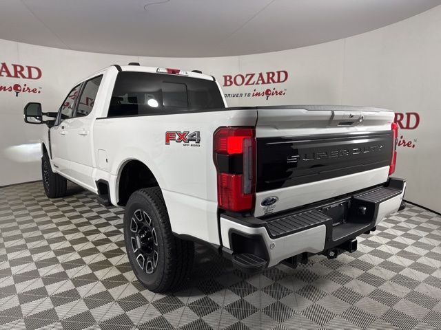 2025 Star White Metallic Tri-Coat Ford Super Duty F-350 SRW Platinum 4X4 Truck