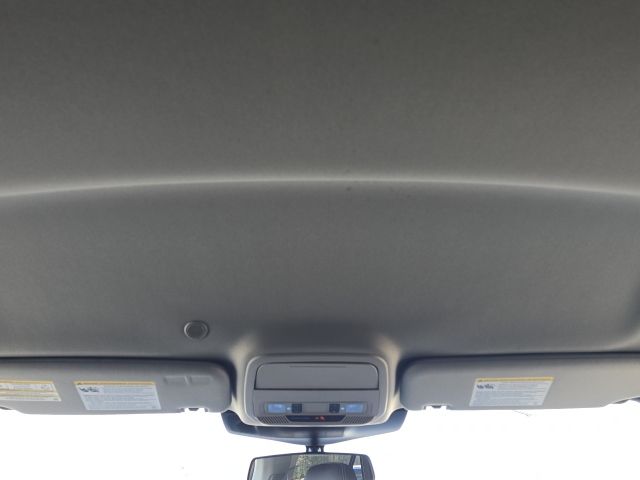 2022 Ford Explorer XLT:168543A