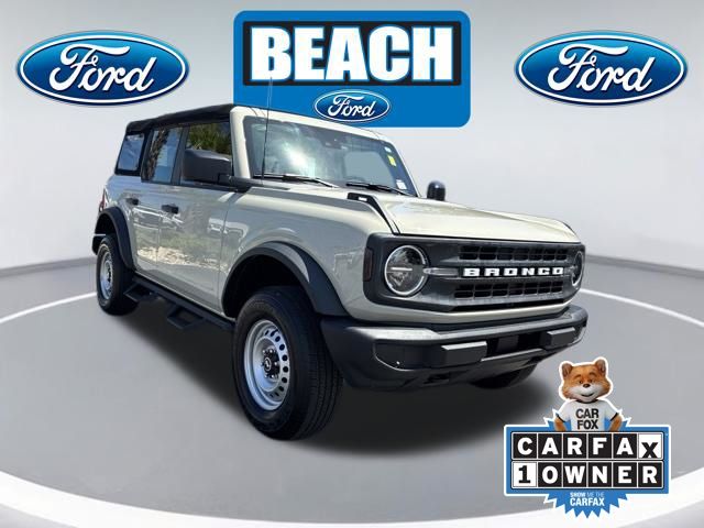 Desert Sand 2025 Ford Bronco SUV / Crossover Four-Wheel Drive Automatic