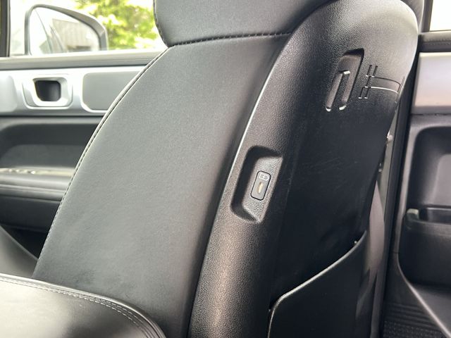 Used 2026 Silver Hyundai SEL image 35