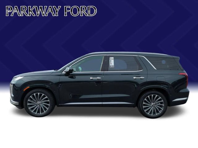 Used 2023 Green Hyundai Calligraphy image 2