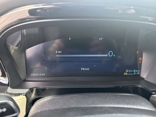 Certified Used 2025  Lincoln Grand Touring image 12