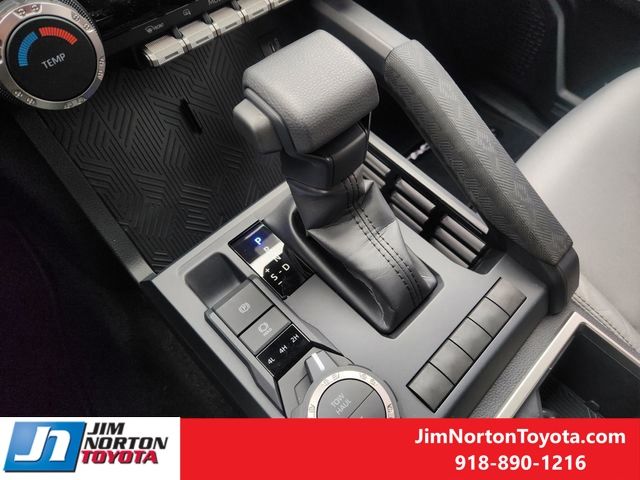 2026 Toyota Tacoma SR5 - Photo 19