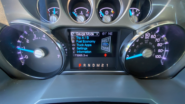 Used 2014 Sterling Gray Metallic Ford XLT image 15