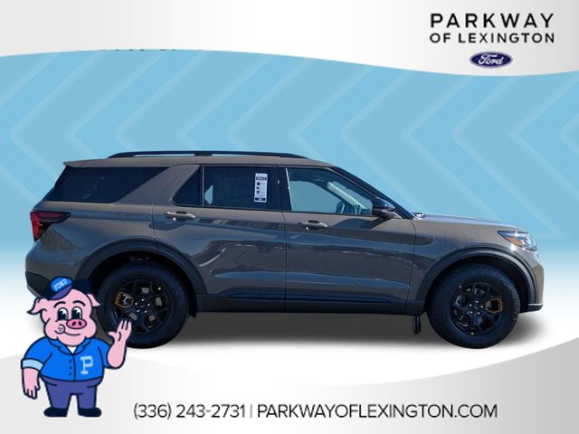 New 2026 Gray Ford Tremor image 4
