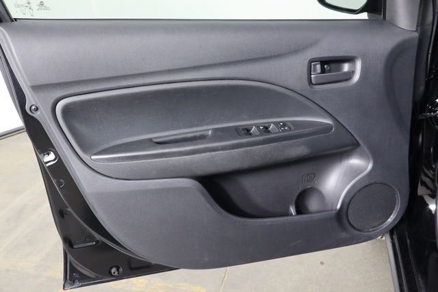 MitsubishiMirage G418