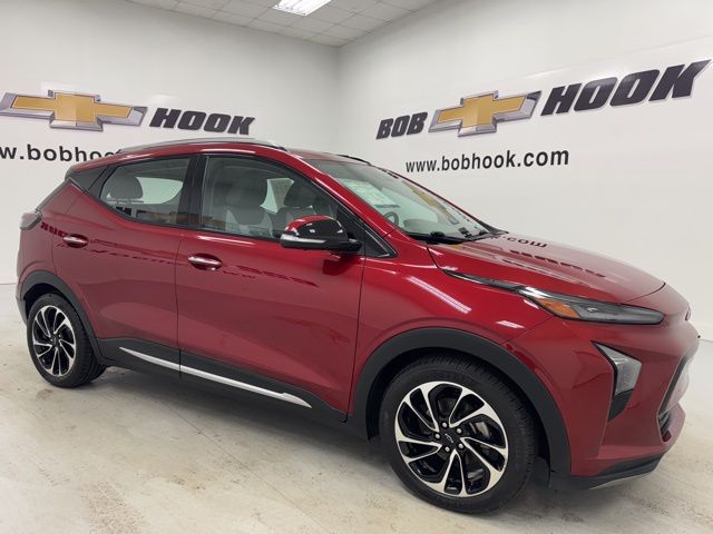 used 2022 Chevrolet Bolt EUV car, priced at $16,788