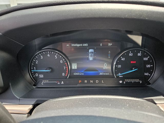 2023 Ford Explorer Limited photo
