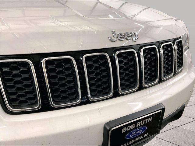 2017 Jeep Grand Cherokee Laredo White at Rochrich Mazda
