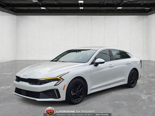 2025 Kia K5 LXS