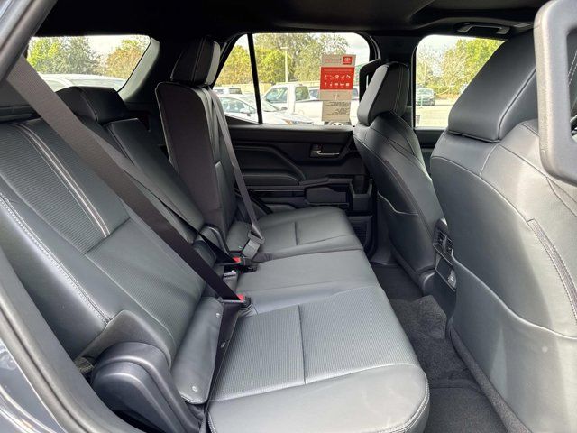 2025 Toyota 4Runner Limited - Photo 21